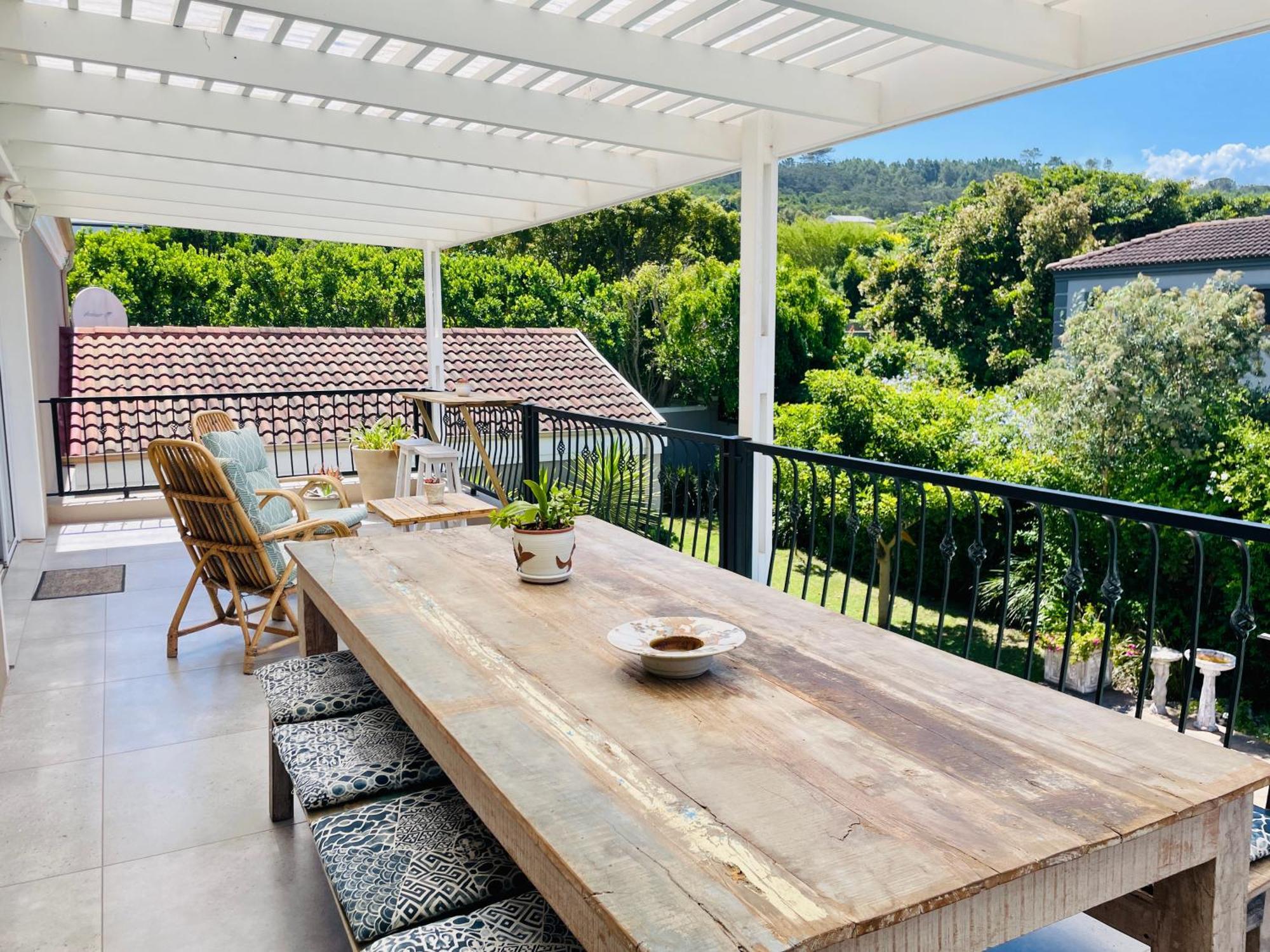 Calm Waters Guesthouse Plettenberg Bay Exterior foto